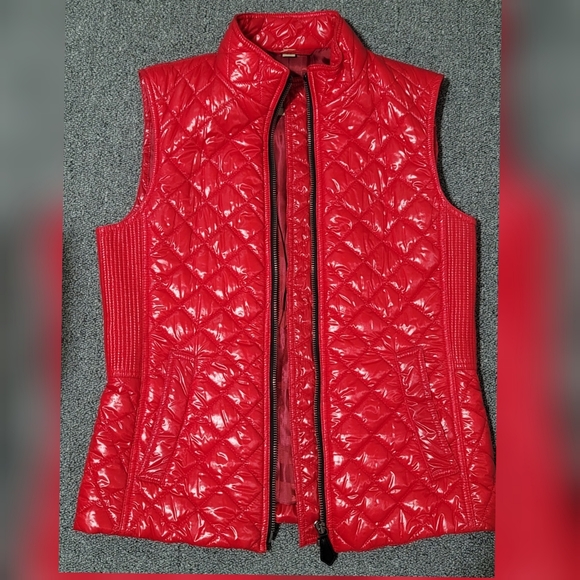 Burberry Brit Zip Puffer Vest size 38 - Picture 4 of 8
